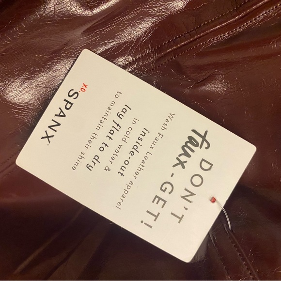 Spanx Faux Patent leather leggings - Picture 8 of 13